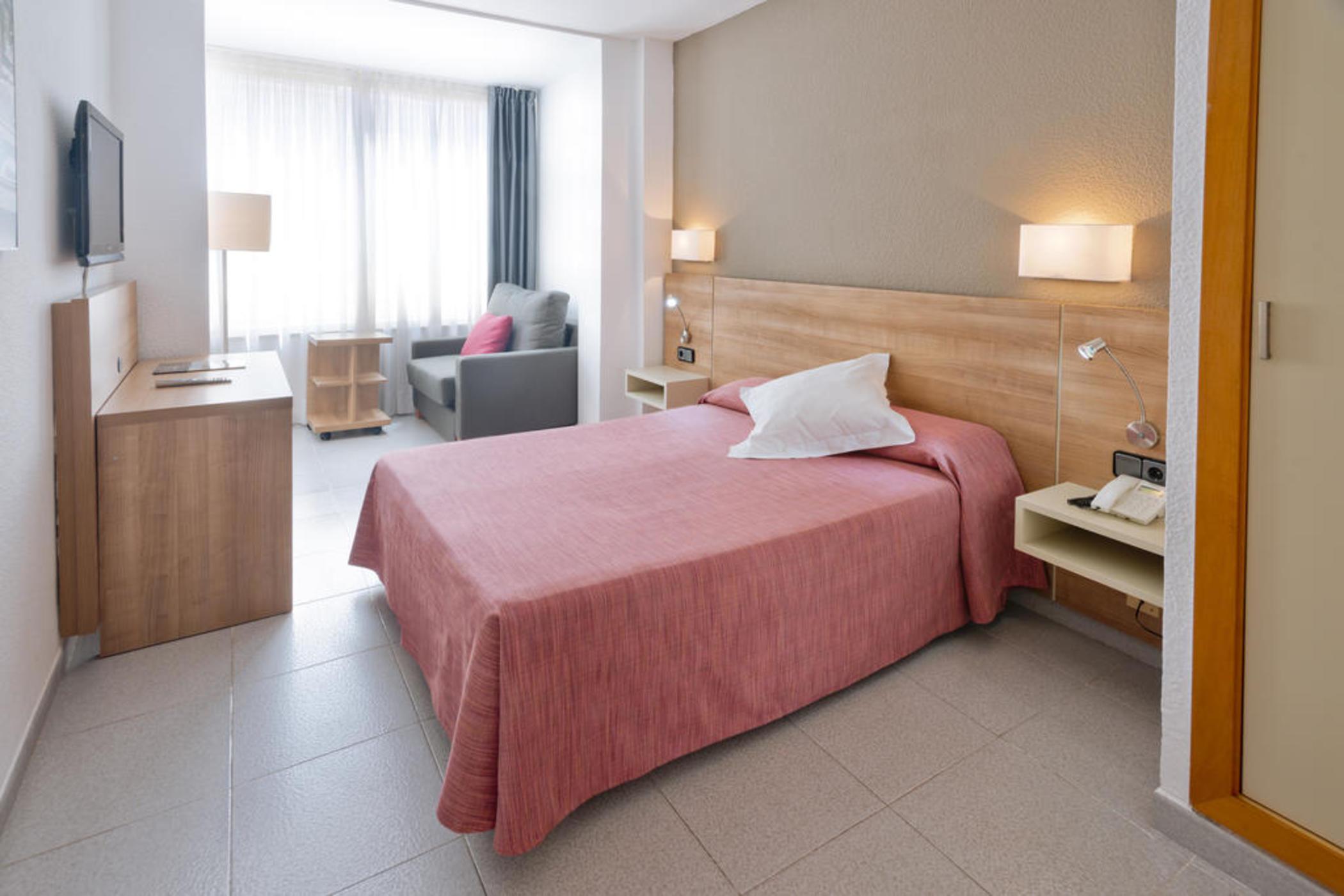 Port Eugeni Hotel Cambrils Ngoại thất bức ảnh