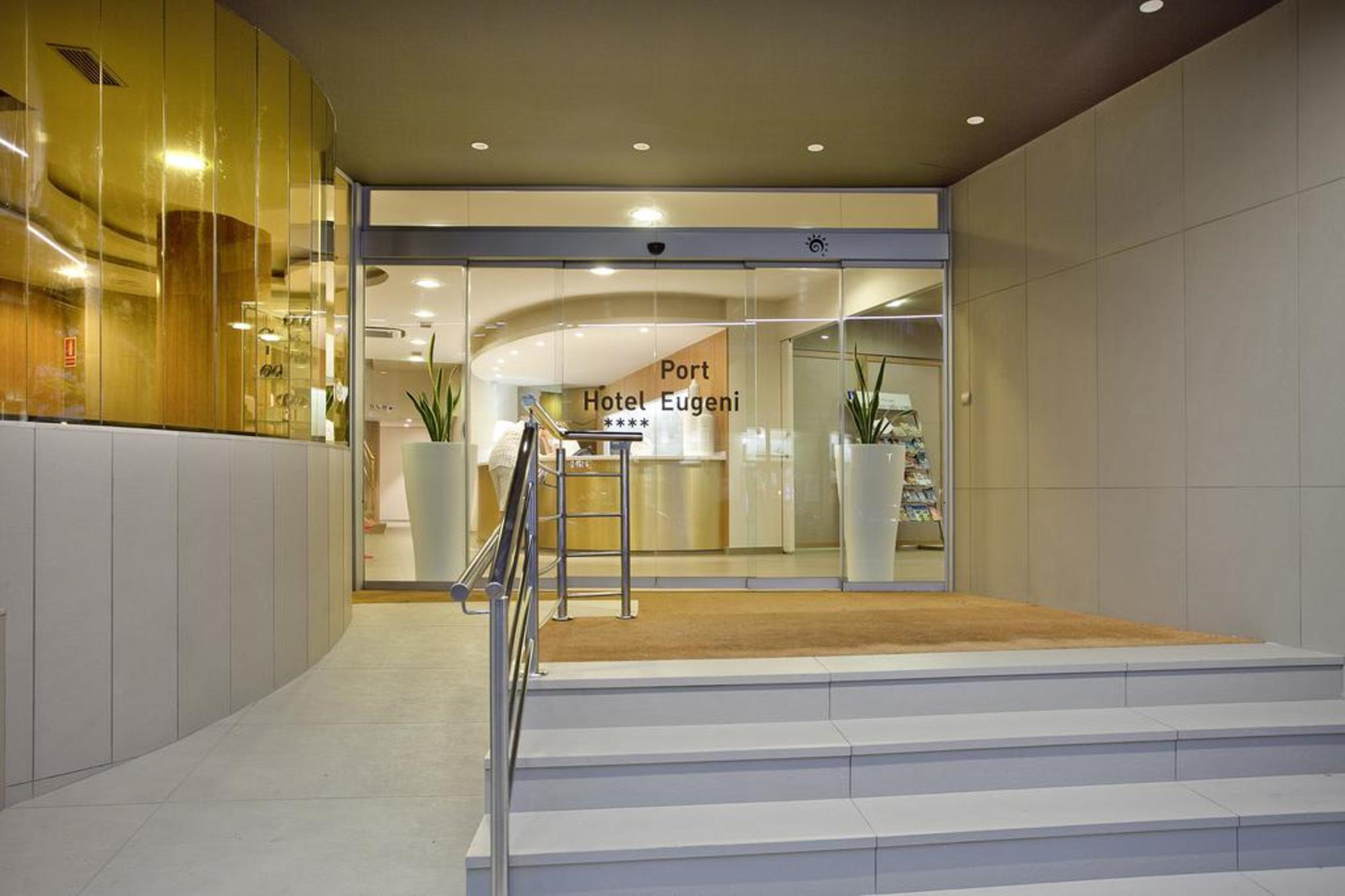 Port Eugeni Hotel Cambrils Ngoại thất bức ảnh