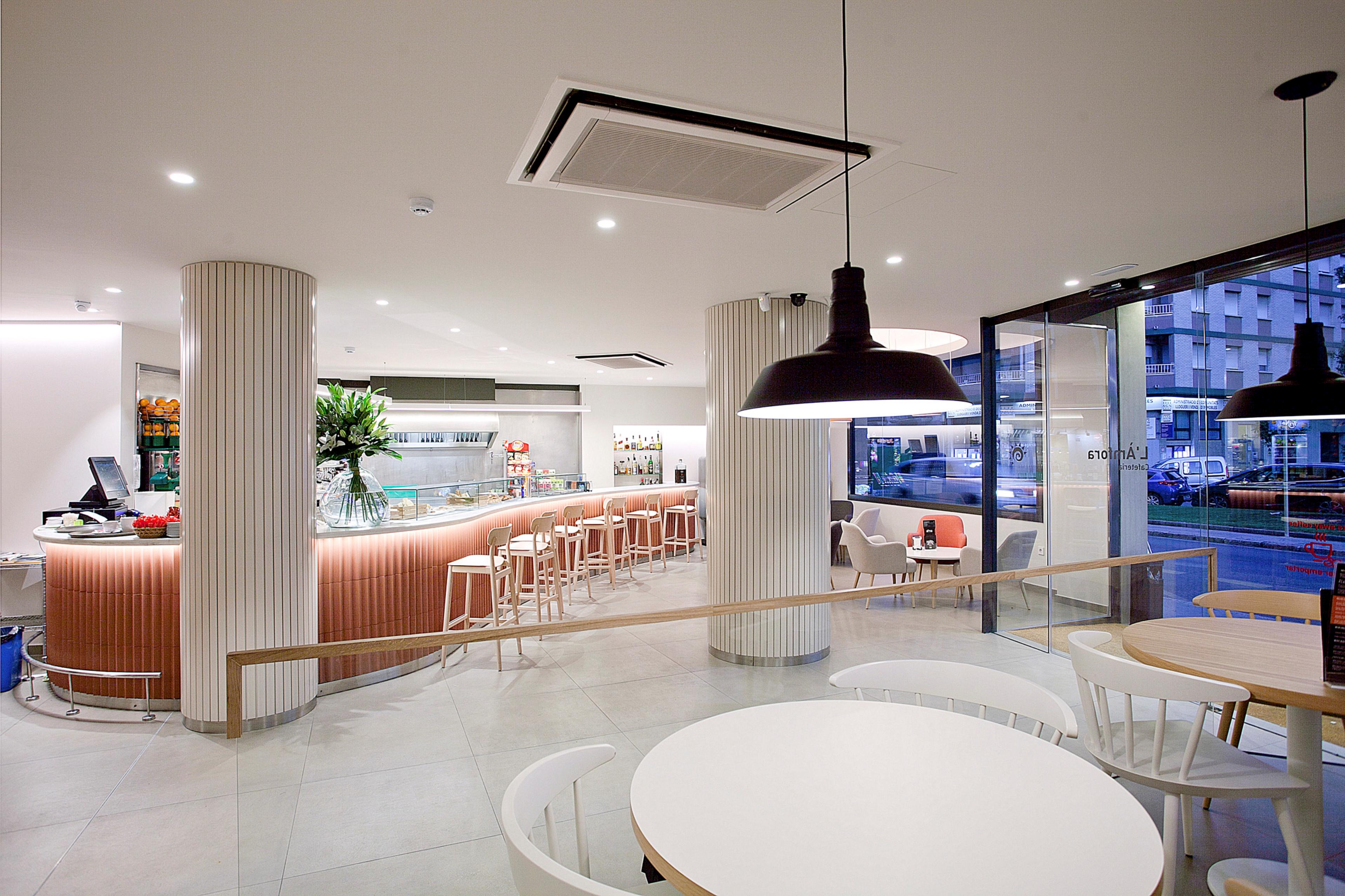 Port Eugeni Hotel Cambrils Ngoại thất bức ảnh