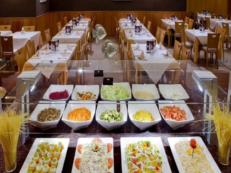 Port Eugeni Hotel Cambrils Ngoại thất bức ảnh