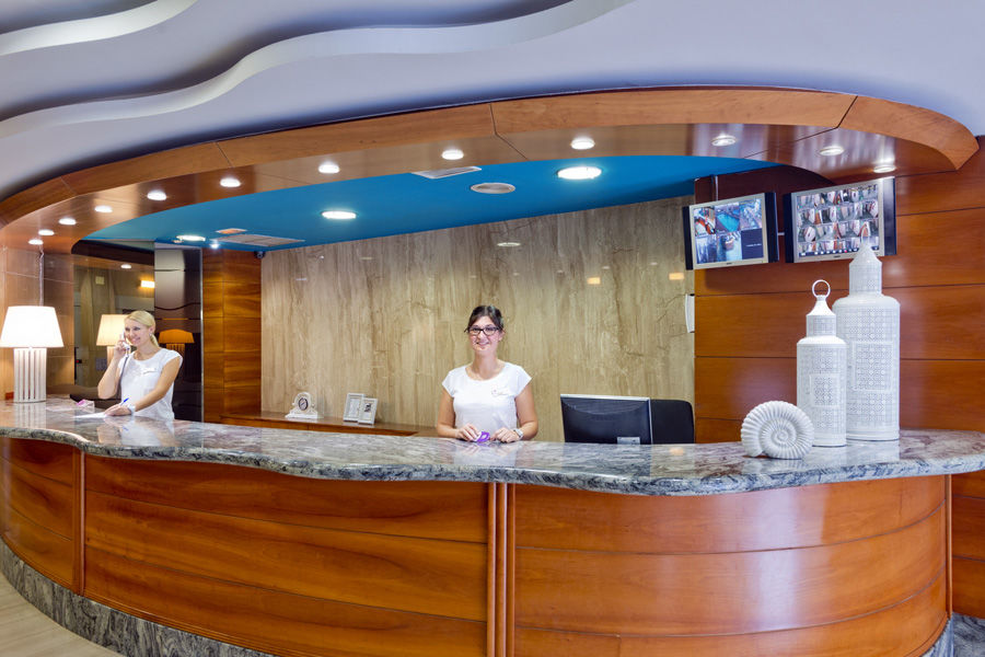 Port Eugeni Hotel Cambrils Ngoại thất bức ảnh