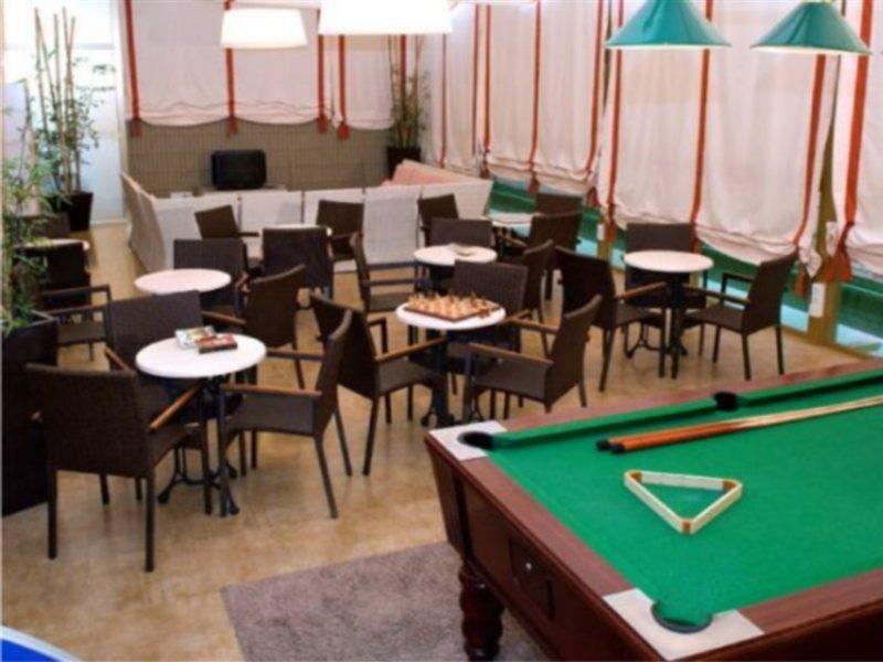 Port Eugeni Hotel Cambrils Ngoại thất bức ảnh