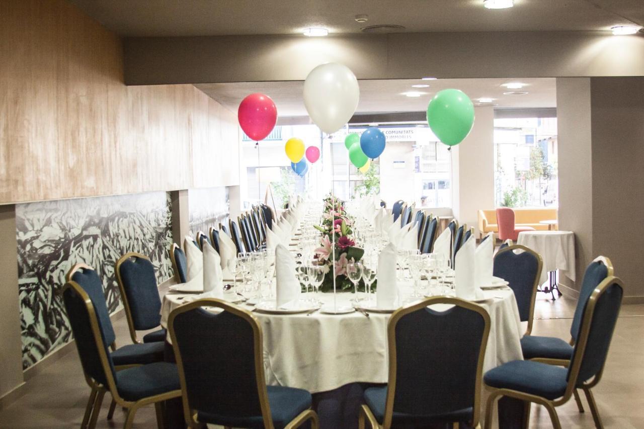 Port Eugeni Hotel Cambrils Ngoại thất bức ảnh