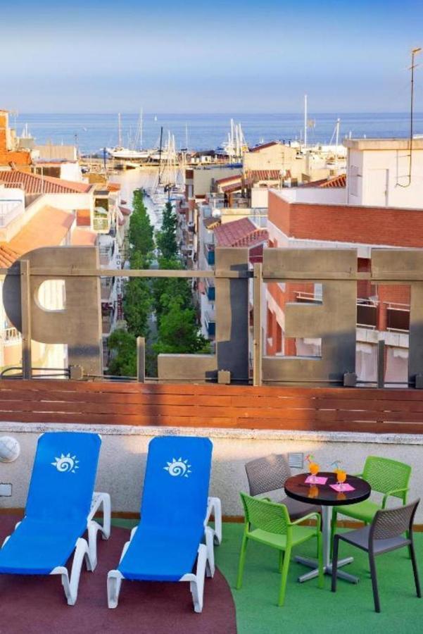 Port Eugeni Hotel Cambrils Ngoại thất bức ảnh