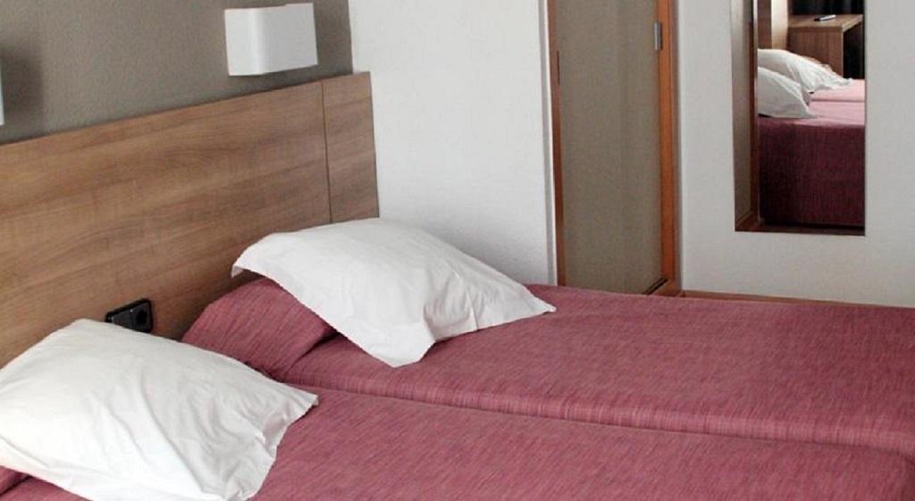 Port Eugeni Hotel Cambrils Ngoại thất bức ảnh
